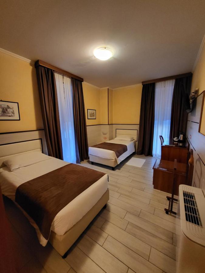 Hotel Lenotel Экстерьер фото
